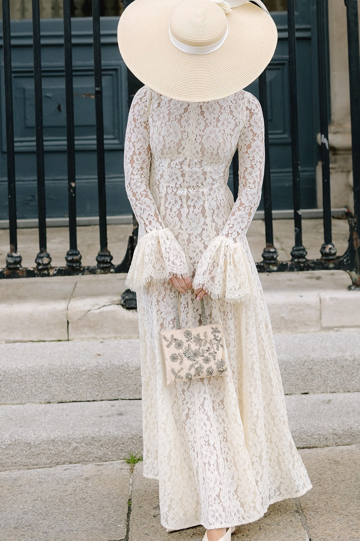 Lilas Lace Dress
