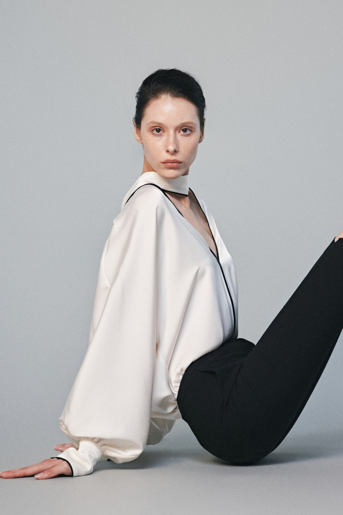 Elowisse Black-trimmed Silk Top