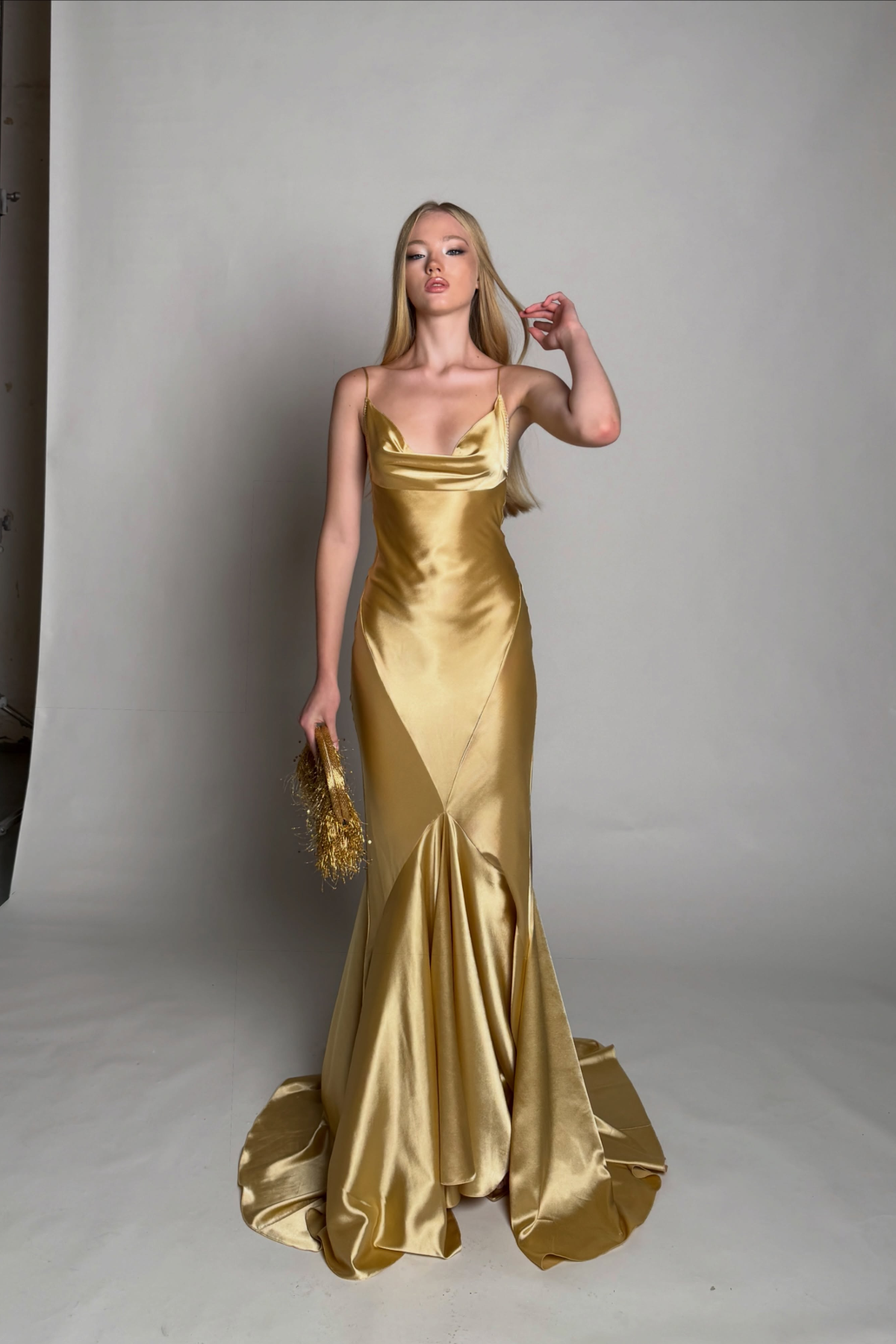 Bellavienne Dress