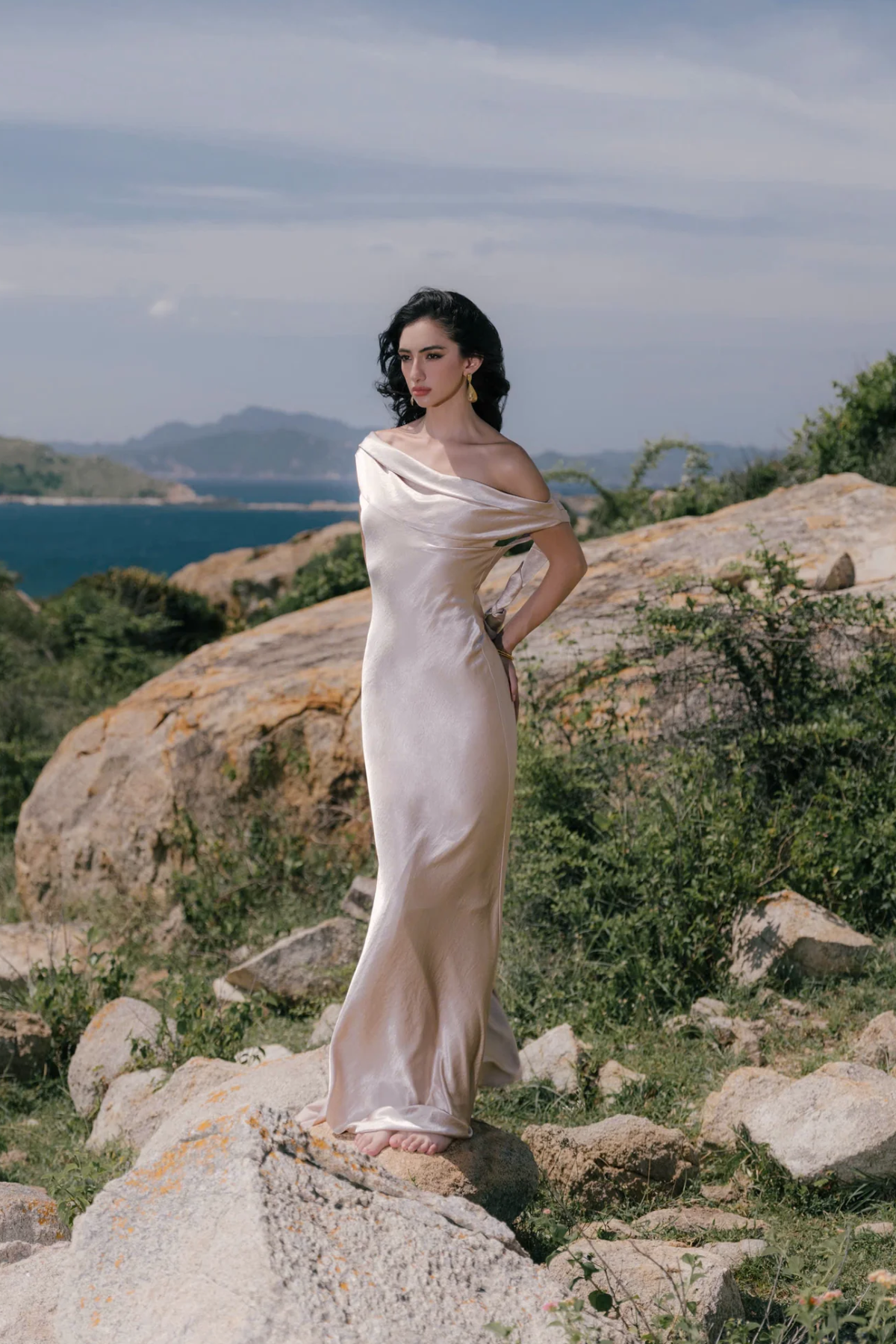 Elaris Dress