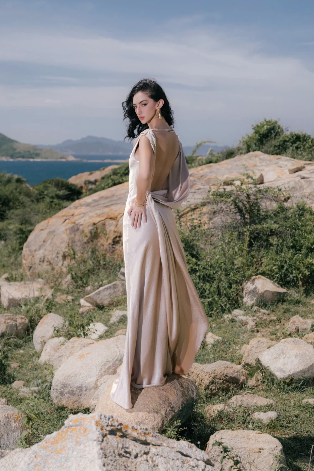 Elaris Dress