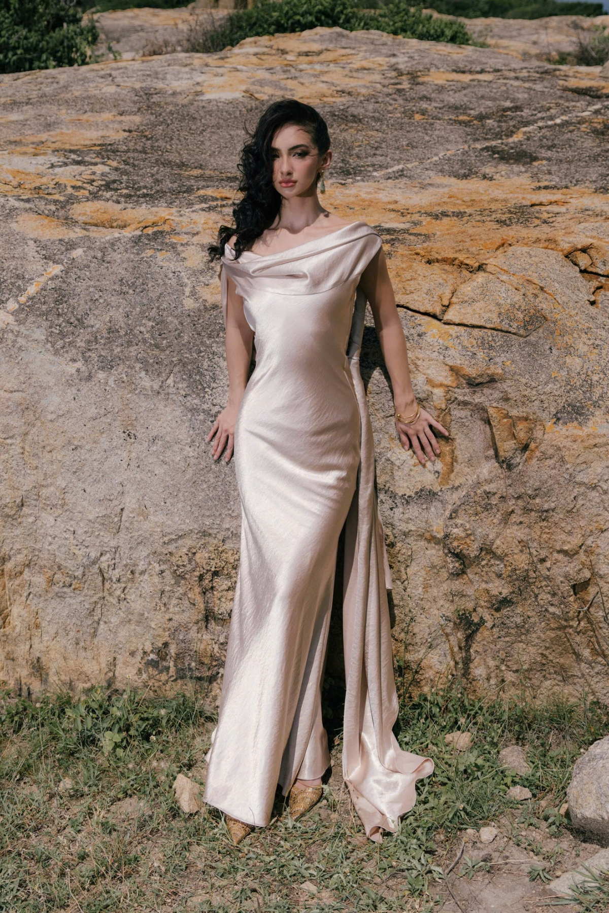 Elaris Dress