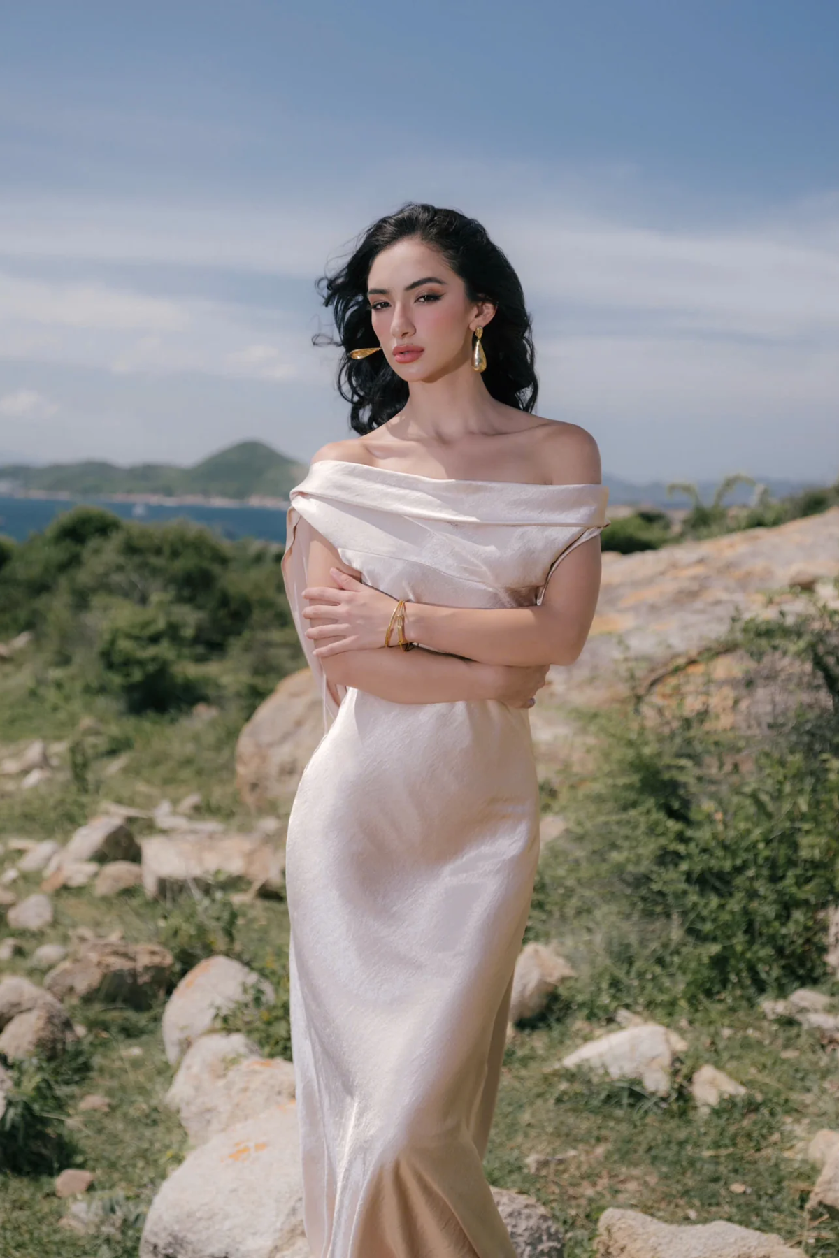 Elaris Dress