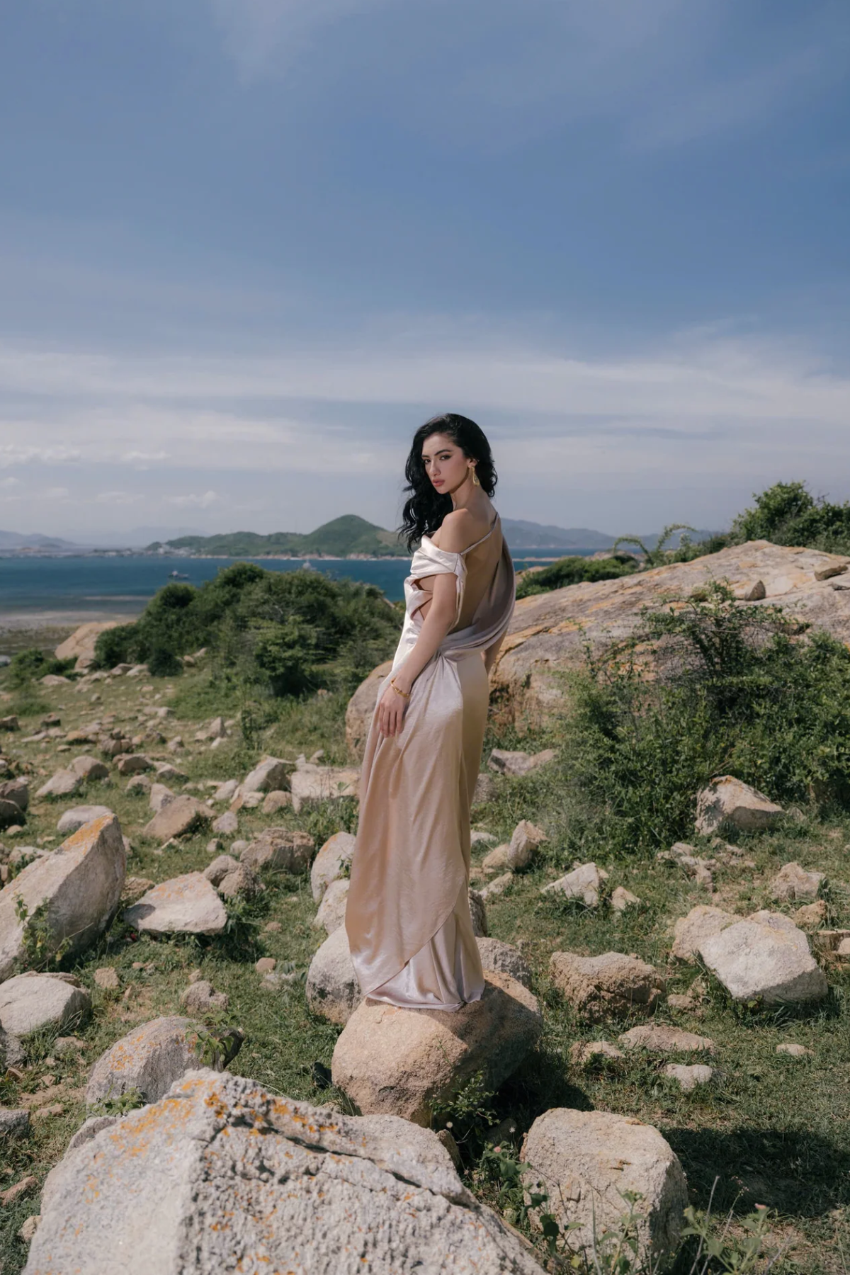 Elaris Dress