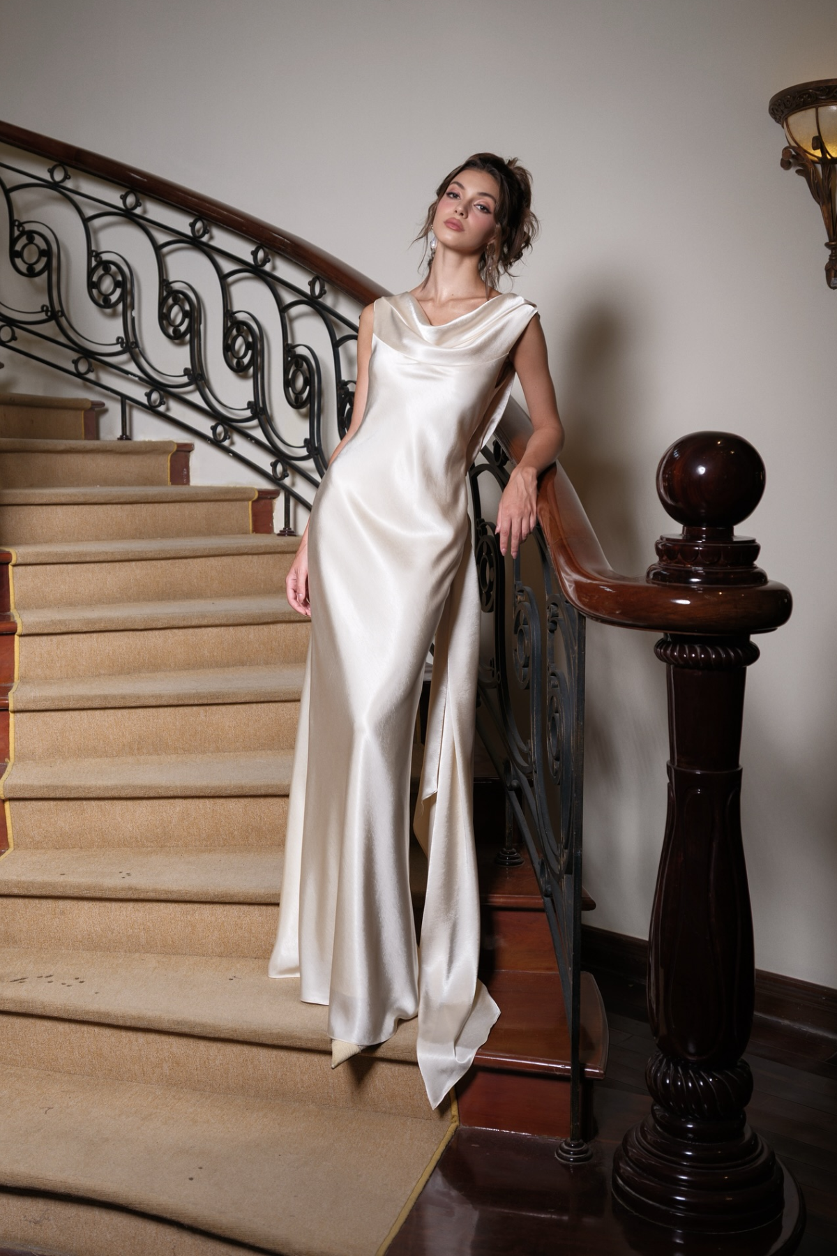 Elaris Dress