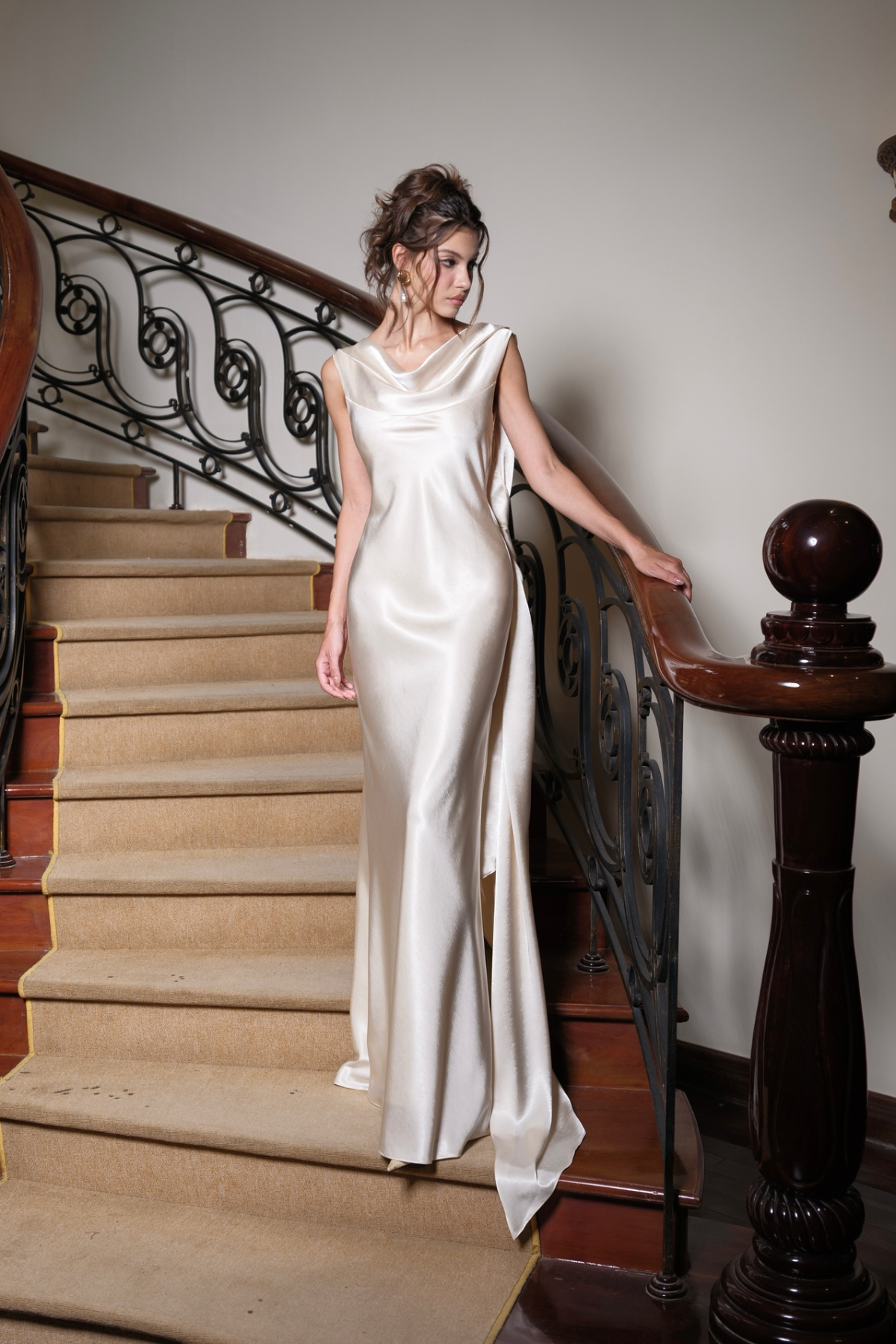 Elaris Dress