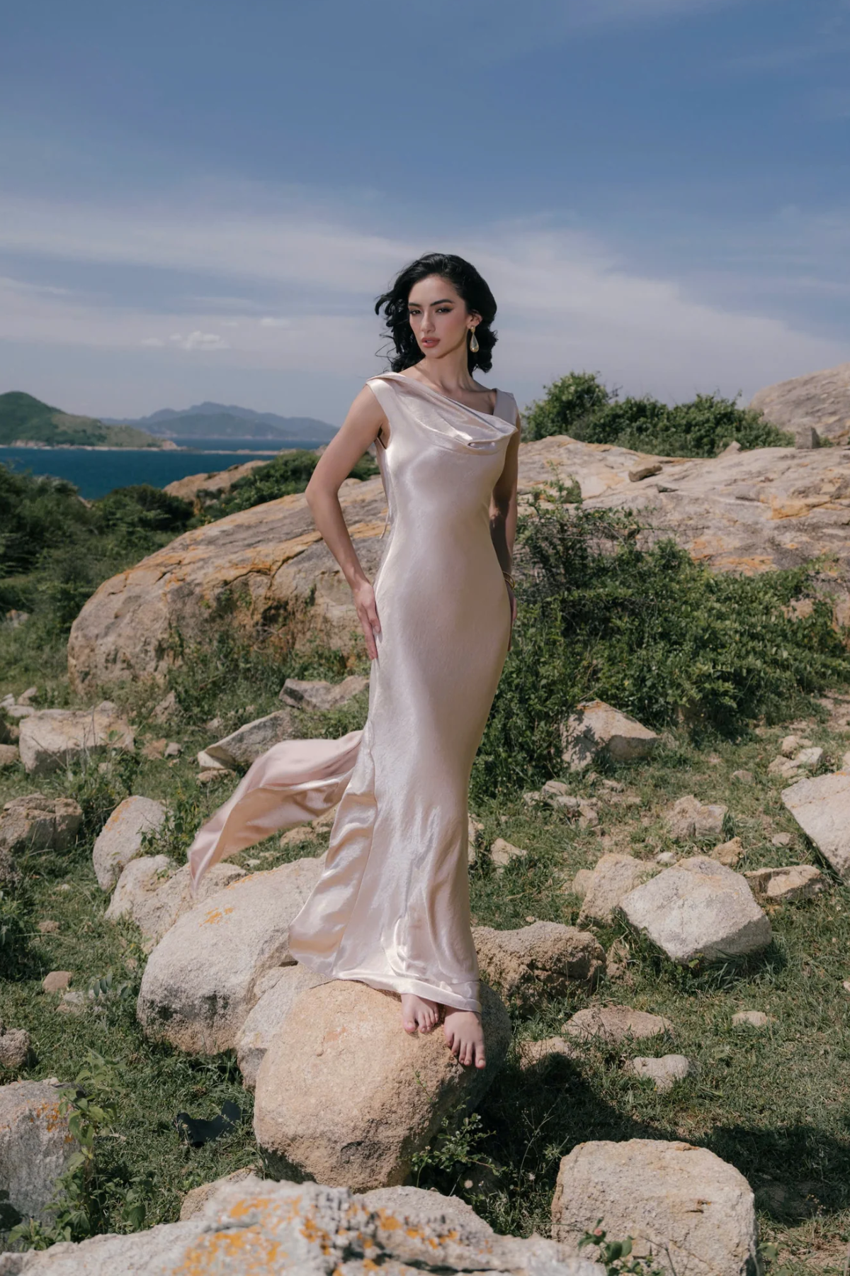 Elaris Dress