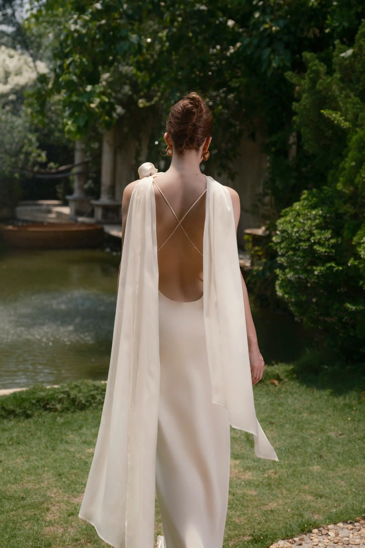 Esceptia Dress