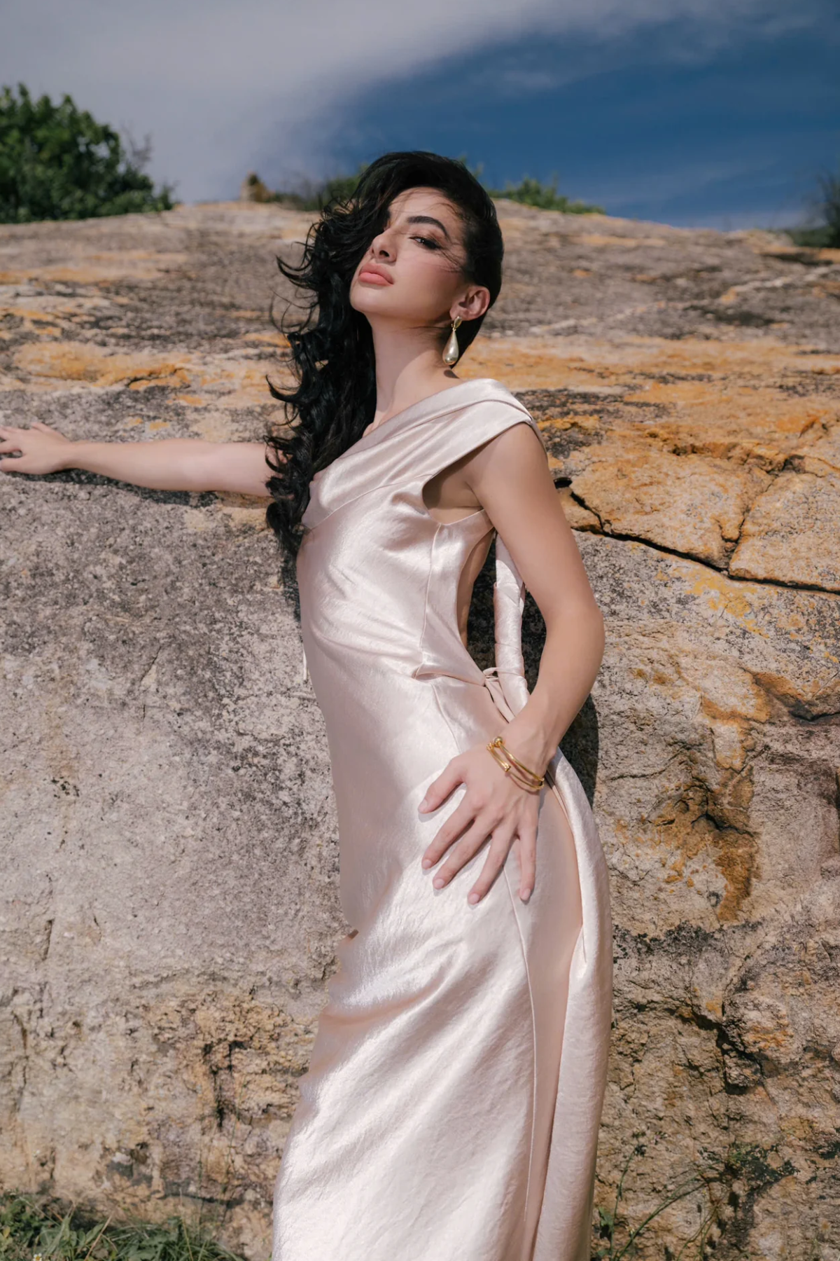 Elaris Dress