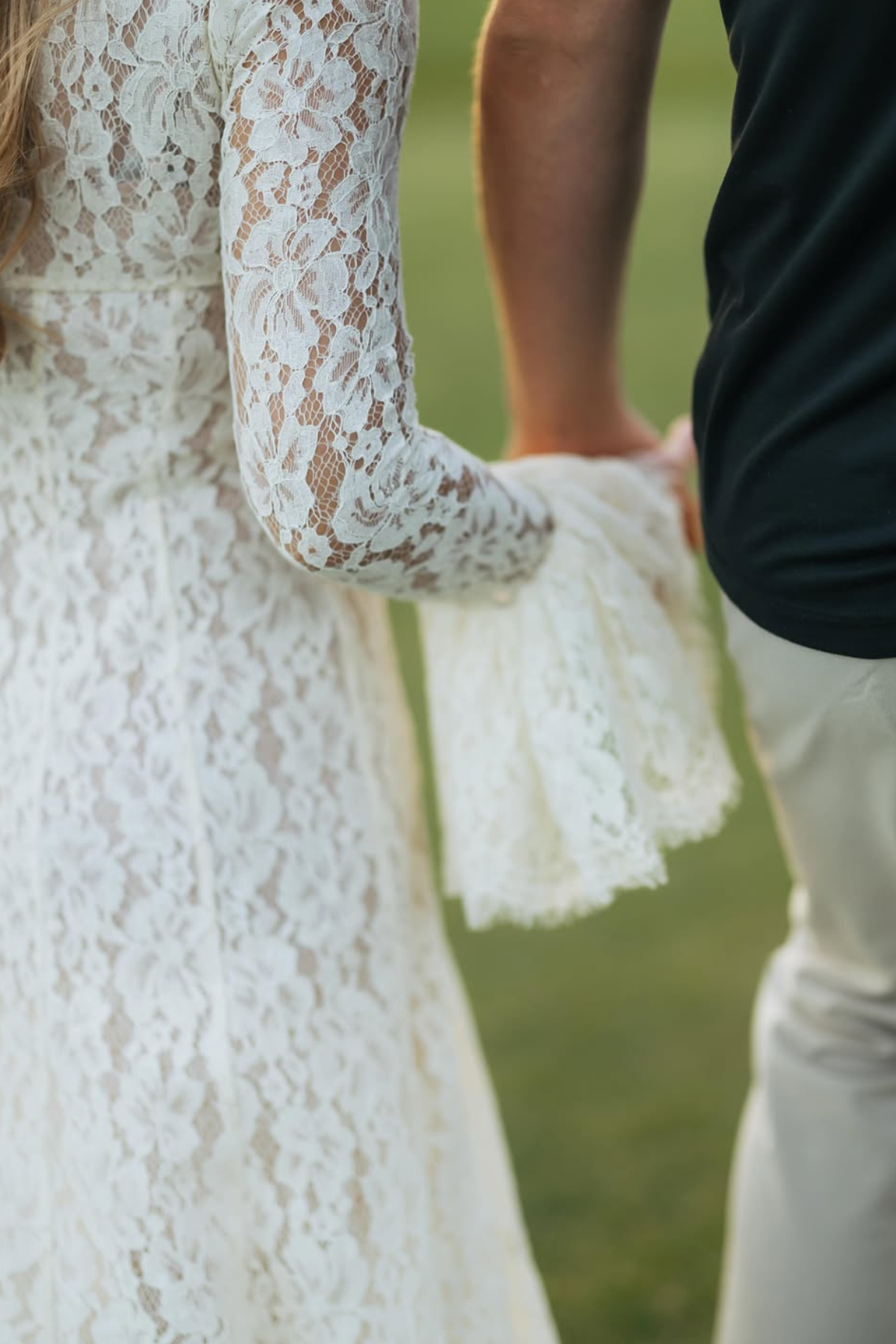 Lilas Lace Dress