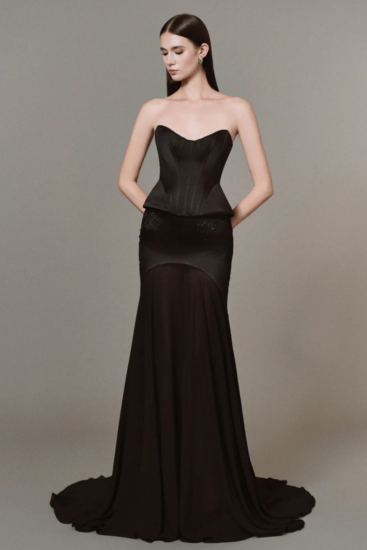 Velmora Skirt