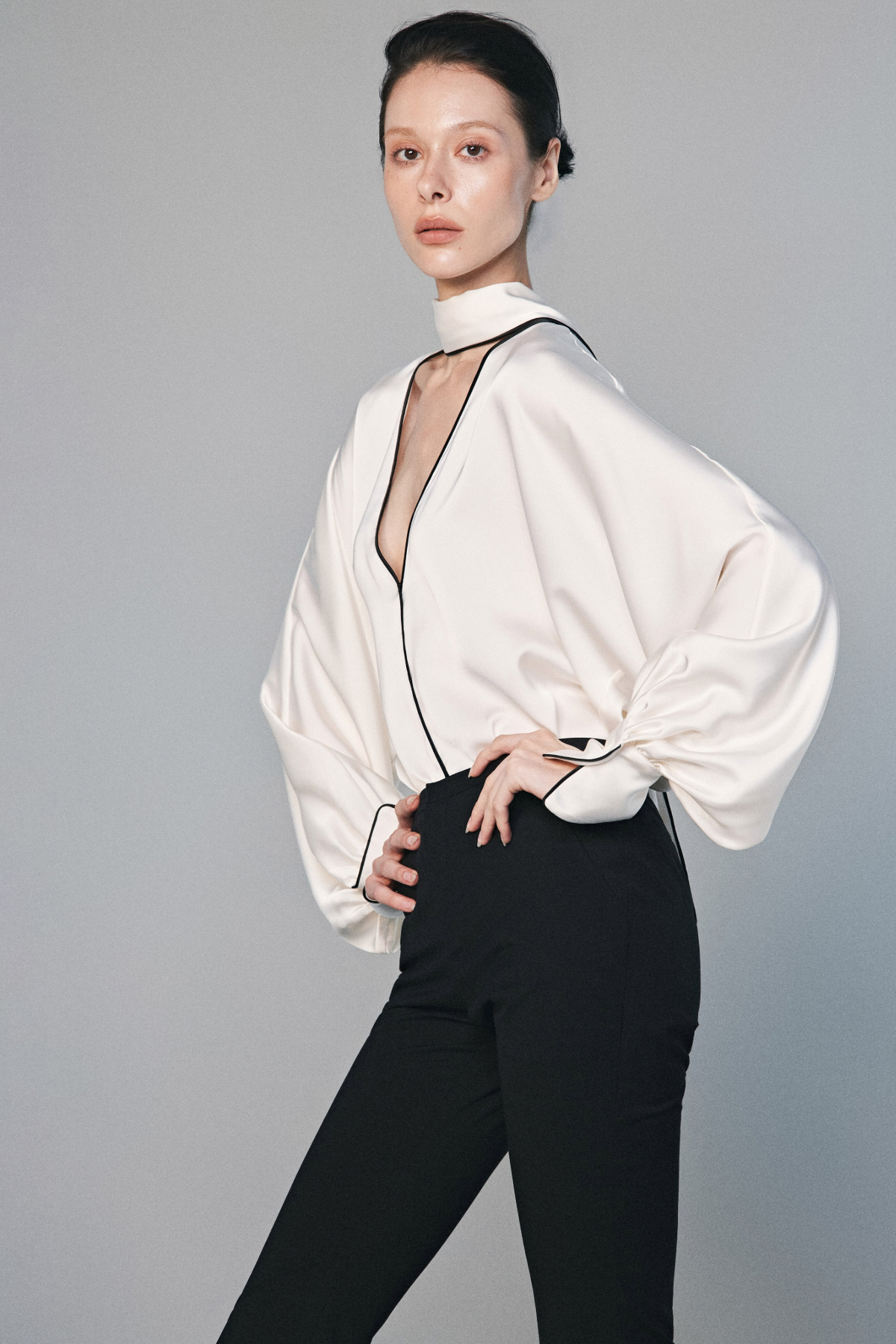 Elowisse Black-trimmed Silk Top