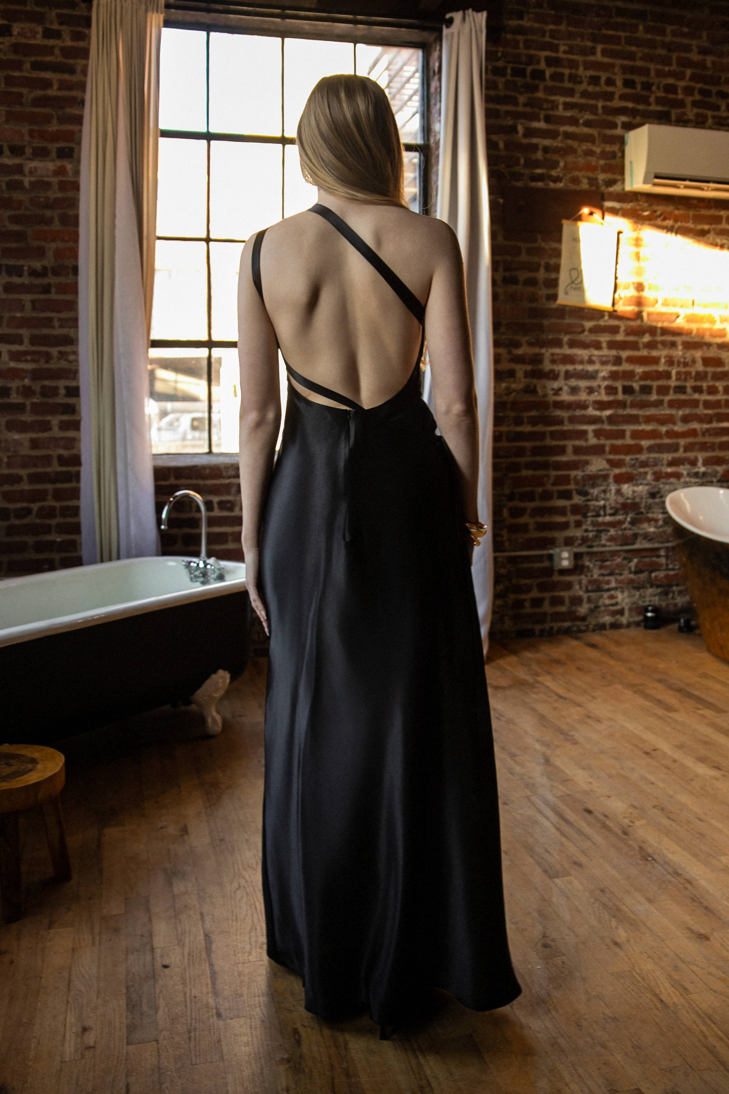 Éclat de Lune Dress