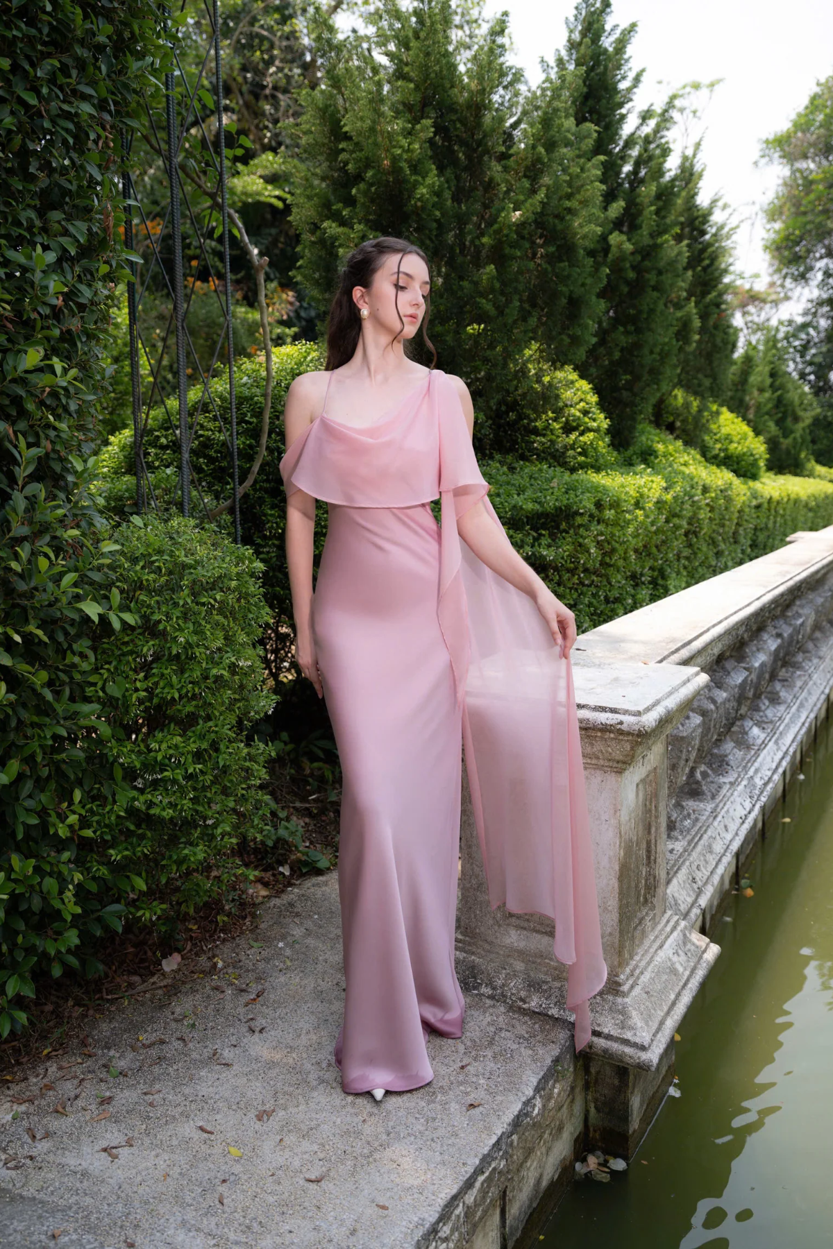 Yalkue Dress