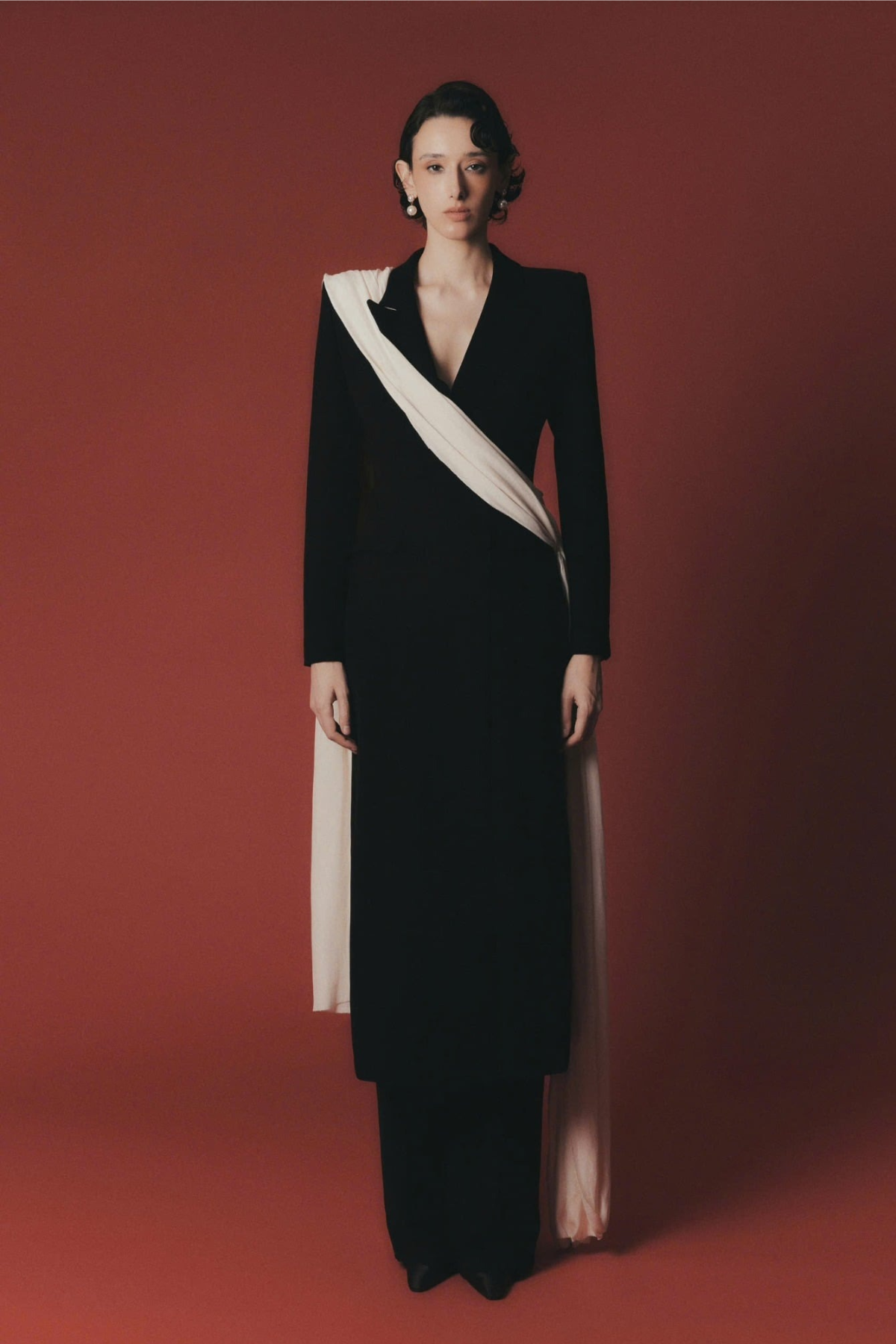 Élan Sash Gown