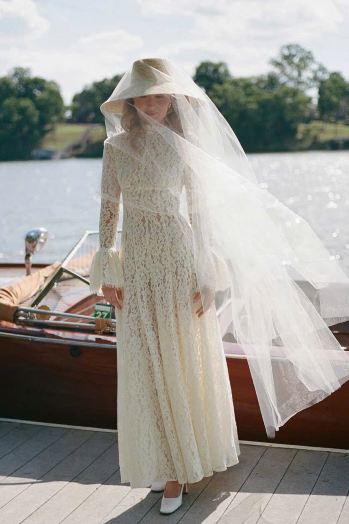 Lilas Lace Dress